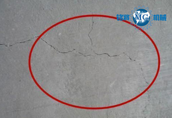 高手帶你見招拆招：這些年，抹灰石膏遇到過的“開裂坑”