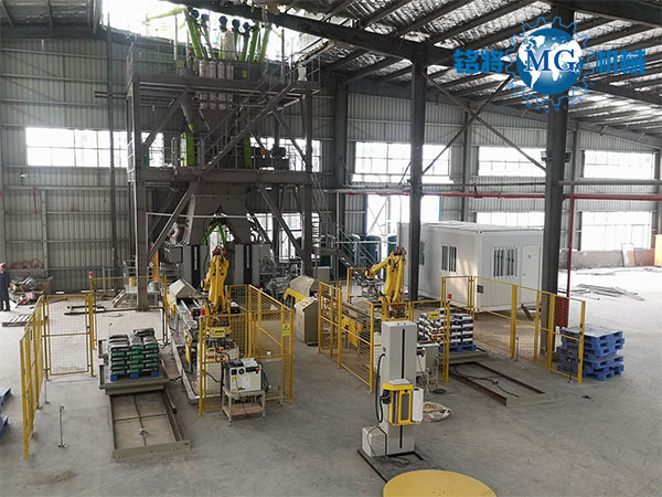 膩?zhàn)臃蹟嚢铏C(jī)物料飛濺的原因？