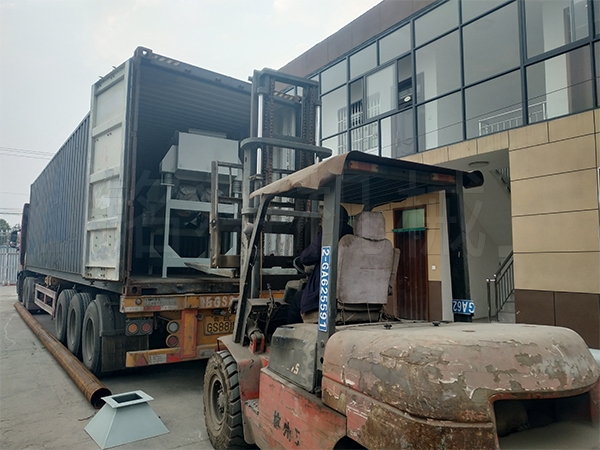 烘干機(jī)設(shè)備發(fā)貨現(xiàn)場(chǎng)